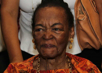 Morre a atriz Ruth de Souza, aos 98 anos, no Rio